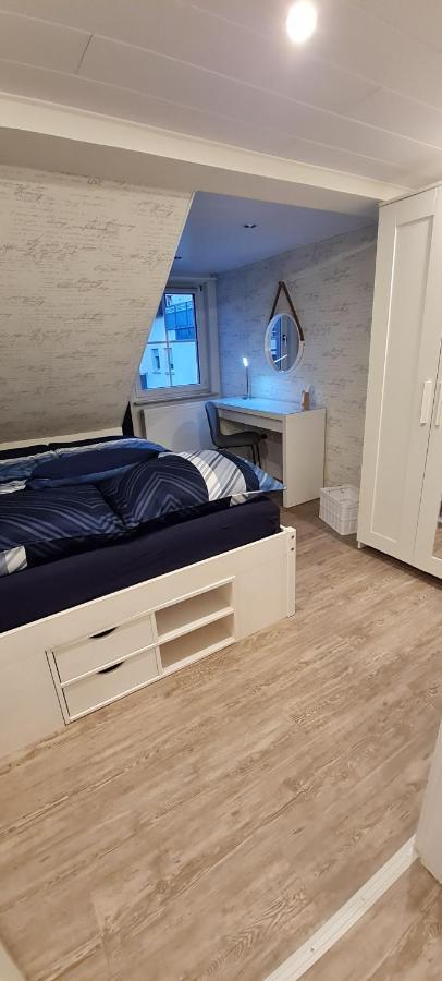 Charming Oldtown City Apartment วอร์มส์ ภายนอก รูปภาพ